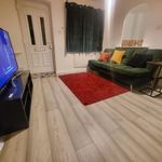 Shelley Place, Tilbury - Amsterdam Apartments for Rent