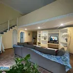 Rent 2 bedroom apartment of 150 m² in Naples