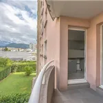 Appartement de 4595 m² avec 2 chambre(s) en location à GRENOBLE