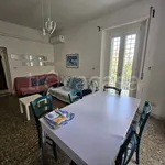 Rent 3 bedroom apartment of 85 m² in Roma