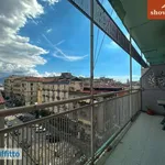 Affitto 3 camera appartamento di 110 m² in Naples