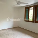 Rent 4 bedroom house of 200 m² in Torri di Quartesolo