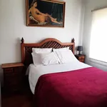 Rent 1 bedroom apartment in Lisbon