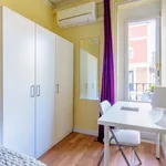 Rent a room in Madrid