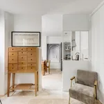 Rent 2 bedroom apartment of 55 m² in Paris