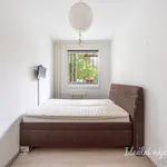 Rent 3 bedroom apartment in Praha 8