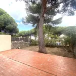 Rent 2 bedroom apartment of 37 m² in NARBONNE