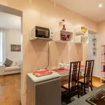 Rent 1 bedroom apartment of 37 m² in Paris