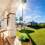 Rent 6 bedroom house of 1115 m² in Marbella