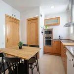 Rent a room of 391 m² in Madrid