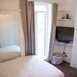 Rent a room of 190 m² in london