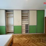 Pronajměte si 3 ložnic/e byt o rozloze 80 m² v Praha