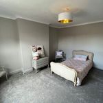 Rent 5 bedroom house in North East England