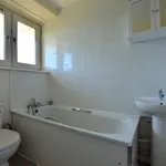 Rent 2 bedroom flat in London