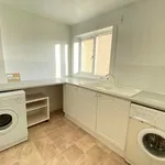 Flat to rent in Kintyre Avenue, Linwood, Renfrewshire PA3