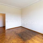 Rent 6 bedroom apartment of 257 m² in Firenze