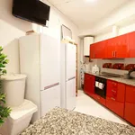 Rent 2 bedroom apartment of 8 m² in Barcelona