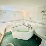 Rent 2 bedroom apartment of 50 m² in Naples