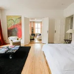 Rent 4 bedroom apartment of 110 m² in Berlin