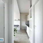 Affitto 3 camera casa di 62 m² in Milan