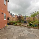 Rent 4 bedroom house in West Midlands