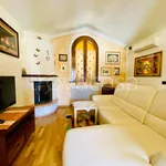 Rent 4 bedroom apartment of 98 m² in Lucca