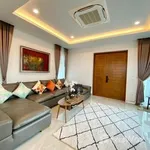 Rent 4 bedroom house of 352 m² in Phuket