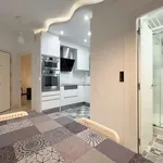 Rent 4 bedroom apartment of 75 m² in barcelona