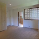 Rent 4 bedroom house in South East England