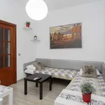 Rent a room of 64 m² in madrid