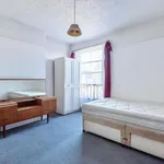 Rent a room in Boston