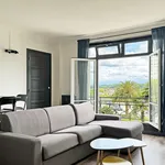 Rent 2 bedroom apartment of 57 m² in Pau