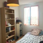 Rent 3 bedroom apartment of 58 m² in Rezé