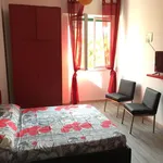 Rent 3 bedroom apartment of 20 m² in Roma