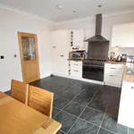 Rent 4 bedroom house in West Midlands