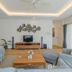 Rent 3 bedroom house of 200 m² in Phuket