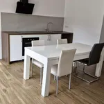 Appartement de 85 m² avec 3 chambre(s) en location à Angerville