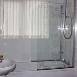 Rent 2 bedroom flat in Salford