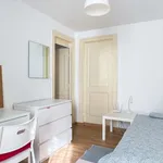 Rent a room in lisbon