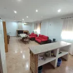 Alquilo 3 dormitorio casa de 100 m² en Baeza