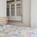 Rent a room in lisbon