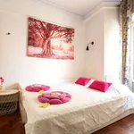 Rent a room in lisbon