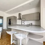 Rent 4 bedroom apartment of 89 m² in Neuilly-sur-Seine