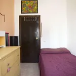 Rent a room of 80 m² in madrid