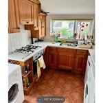 Rent 5 bedroom house in Wales