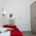 Rent 7 bedroom apartment in Turin