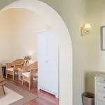 Rent 1 bedroom house in Porto