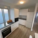 Rent a room of 80 m² in malaga