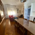 Rent 2 bedroom apartment of 80 m² in milan