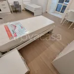 Affitto 2 camera appartamento di 40 m² in Napoli